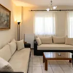 Cozy Family In Daire Kiáton